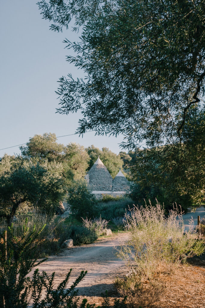 Trullo DC tradizione cono pietra interior design architettura Ostuni - Studio archRodio