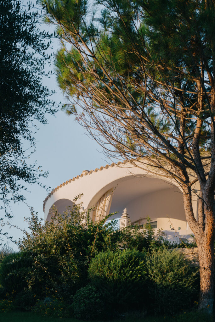 Villa M giardino esterni archi interior design Rosa Marina Ostuni - Studio archRodio