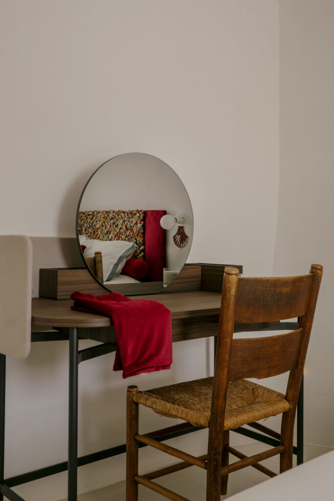 Villa HA dettaglio tessuti specchio arredi architettura interior design Ostuni - Studio archRodio